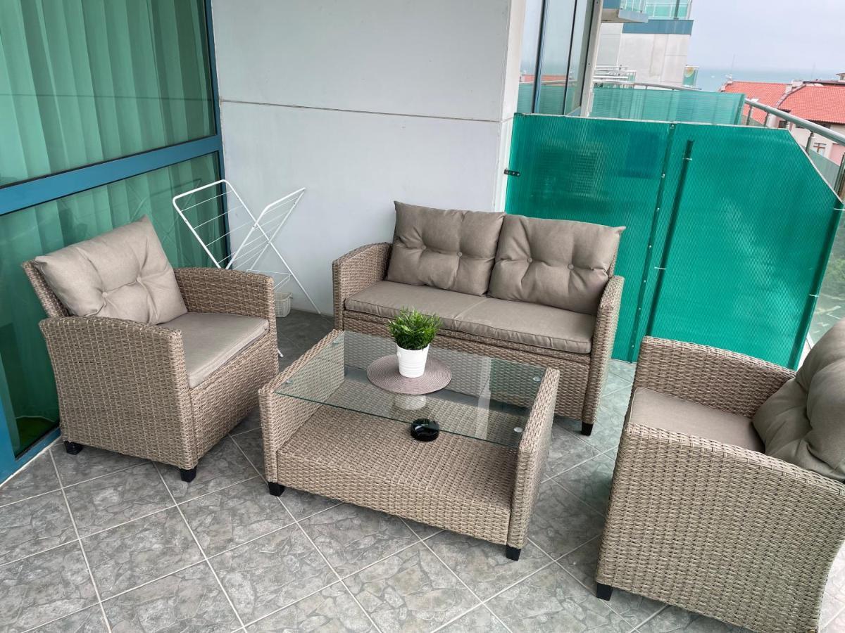 פרימורסקו Spacious And Cozy Apartment In Complex Del Sol מראה חיצוני תמונה